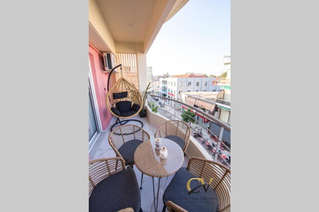 City Vibes Apartment Превеза Экстерьер фото